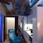 Apartment Versace 4pack -smart Home- Air Conditioner - Gotic Quarter- Private Studio- 10 Minutes *