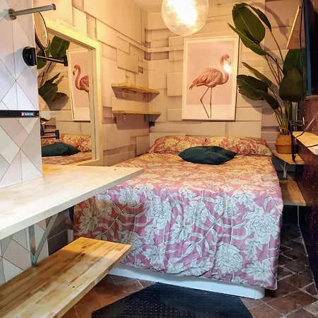 Smat Homes For Working Abroad With Style In Gotig-beach Apartmán *