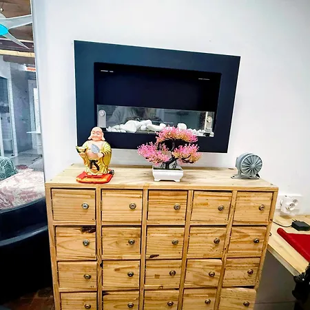 Apartment Versace 4pack -smart Home- Air Conditioner - Gotic Quarter- Private Studio- 10 Minutes