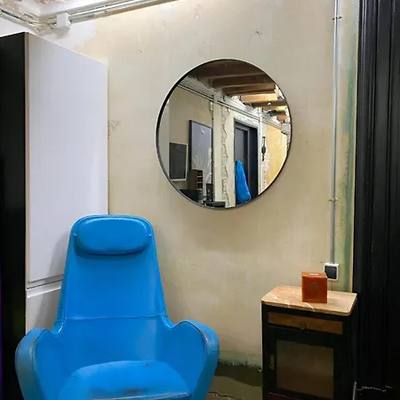 Smat Homes For Working Abroad With Style In Gotig-beach Barcelona